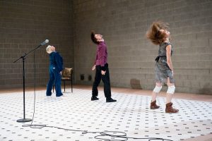 'Avatar' Tanztheater von backsteinhaus produktion - Caroline Intrup | Sprecherin Performerin Sprechtrainerin | Berlin