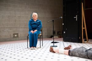 'Avatar' Tanztheater von backsteinhaus produktion - Caroline Intrup | Sprecherin Performerin Sprechtrainerin | Berlin