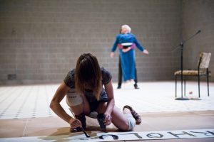 'Avatar' Tanztheater von backsteinhaus produktion - Caroline Intrup | Sprecherin Performerin Sprechtrainerin | Berlin