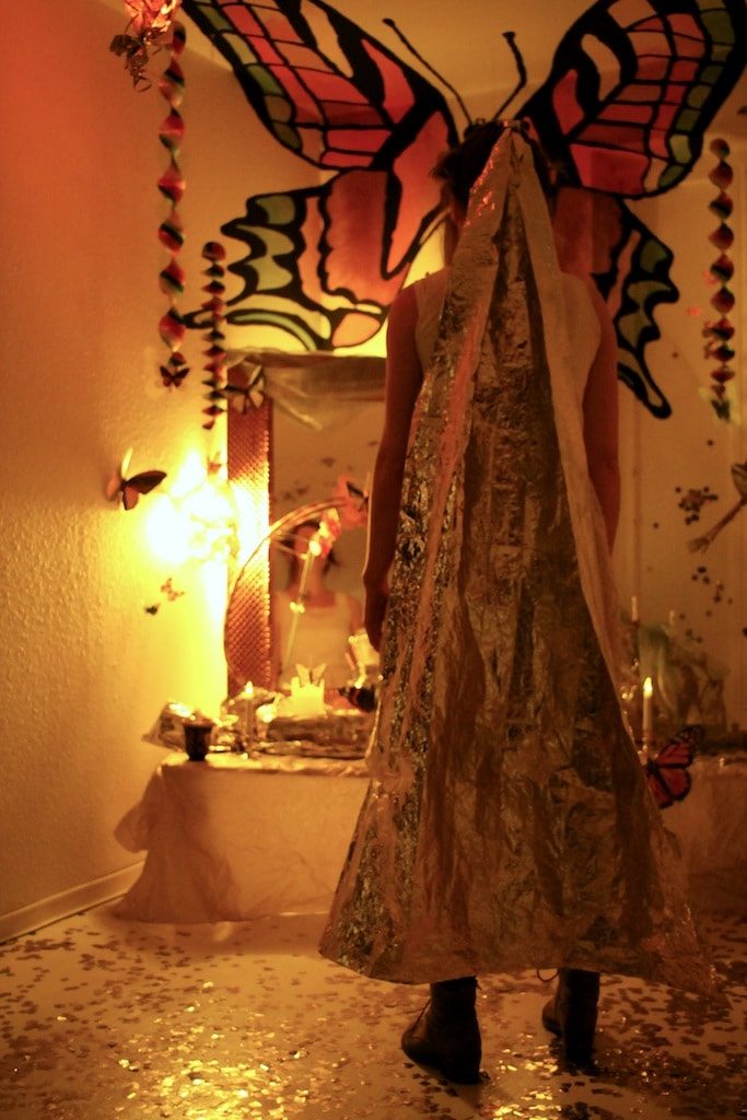 'A piece of cake' Tanztheater von backsteinhaus produktion - Caroline Intrup | Sprecherin Performerin Sprechtrainerin | Berlin